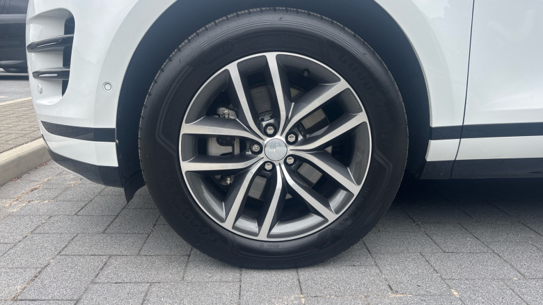 Land Rover Range Rover Evoque 2.0 D165 Dynamic SE 5dr Auto Diesel Hatchback